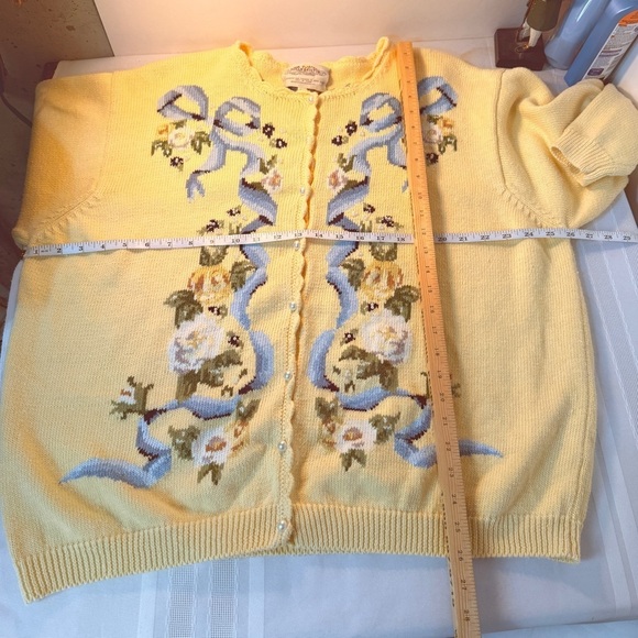Vintage Susan Bristol Yellow Floral Knit Cardigan Sweater Cottagecore girlie - Picture 5 of 10